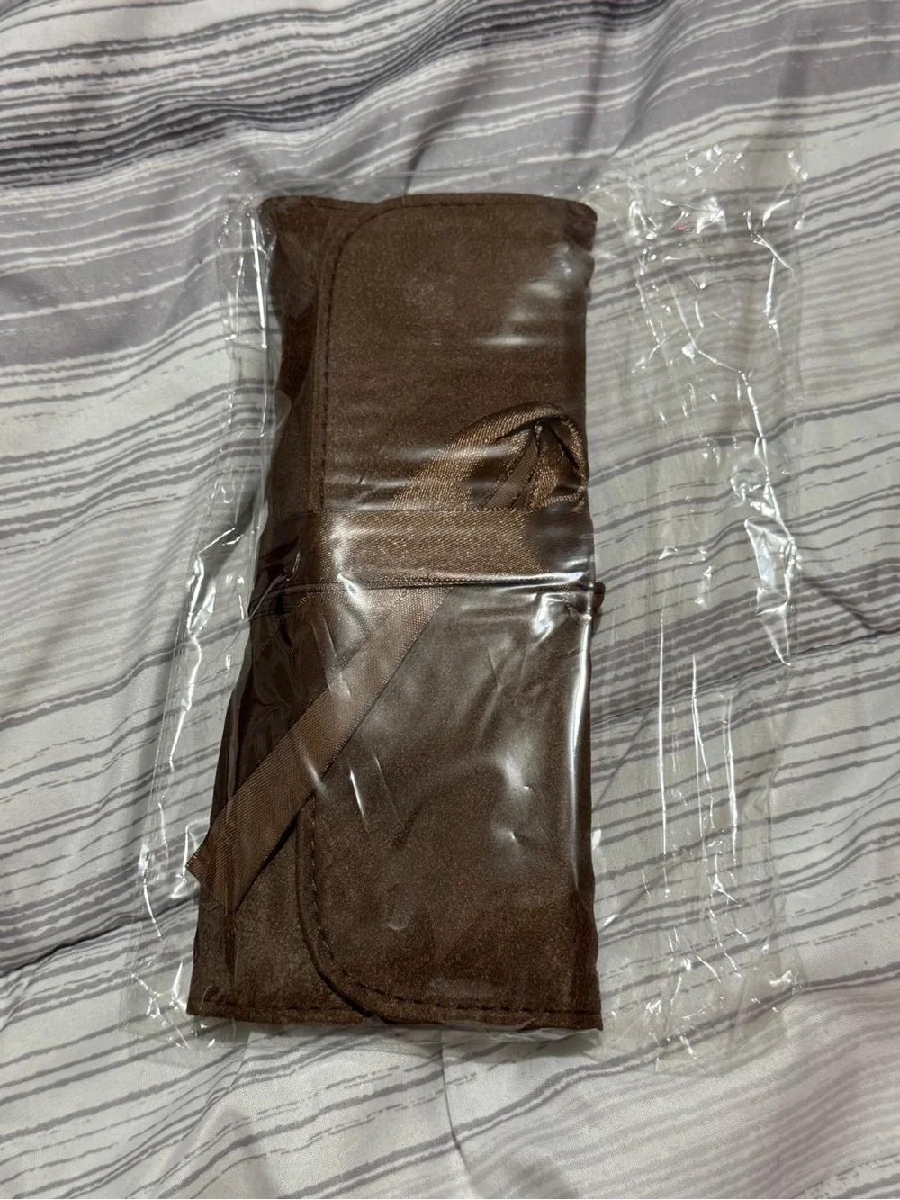 Brown Travel Makeup Brush Set with Roll-Up Case